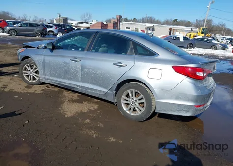 2016 Hyundai Sonata Se z USA, uszkodzony, nr VIN 5NPE24AF1GH339051
